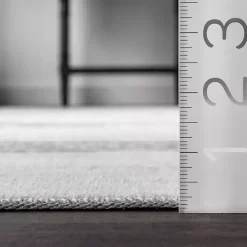 Black and Ivory Diamond Washable Runner