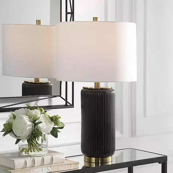 Black Ceramic Ribbed Table Lamp