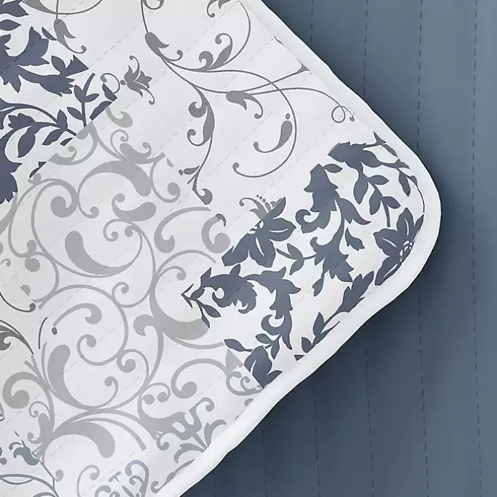 Blue Patchwork Reversible 3-pc. King Quilt Set