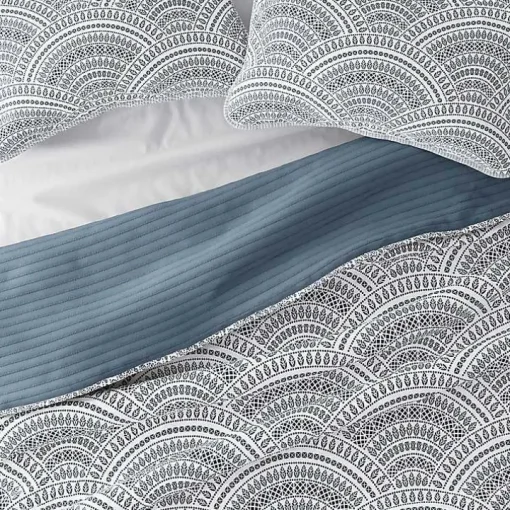 Blue Scalloped Reversible 2-pc. Twin Quilt Set