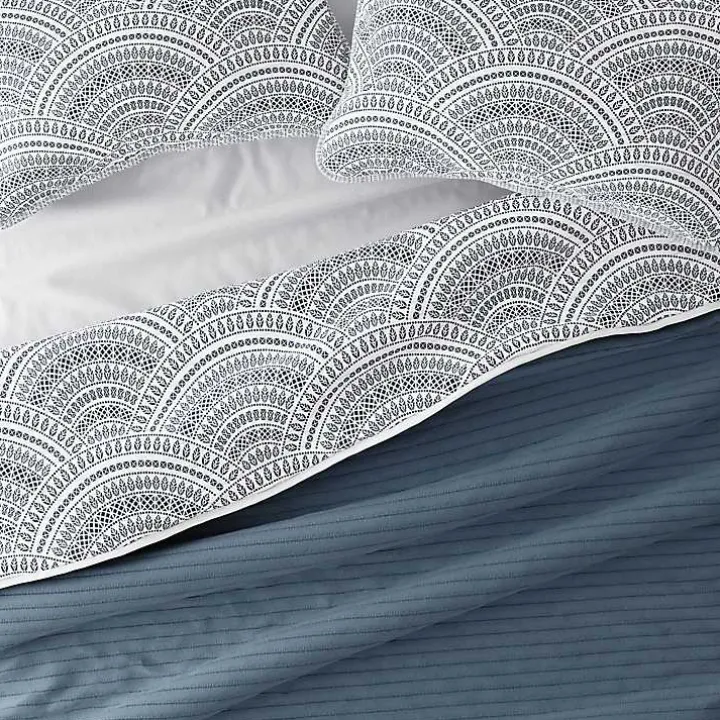Blue Scalloped Reversible 2-pc. Twin Quilt Set