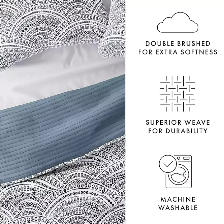 Blue Scalloped Reversible 3-pc. King Quilt Set
