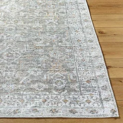 Darling Traditional Washable Area Rug, 5x7