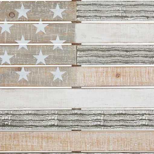 Distressed Wood American Flag Wall Plaque