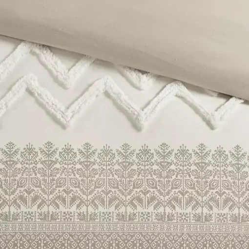 Gray and White 3-pc. Full/Queen Duvet Set