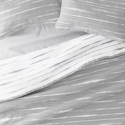 Gray Linear Reversible 3-pc. Queen Quilt Set