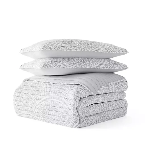 Gray Scalloped Reversible 3-pc. King Quilt Set