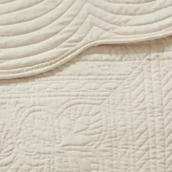 Ivory Scalloped Monica 3-pc. Queen Coverlet Set