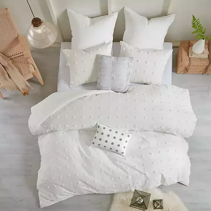 Ivory Tufted Cotton 7-pc. Full/Queen Duvet Set