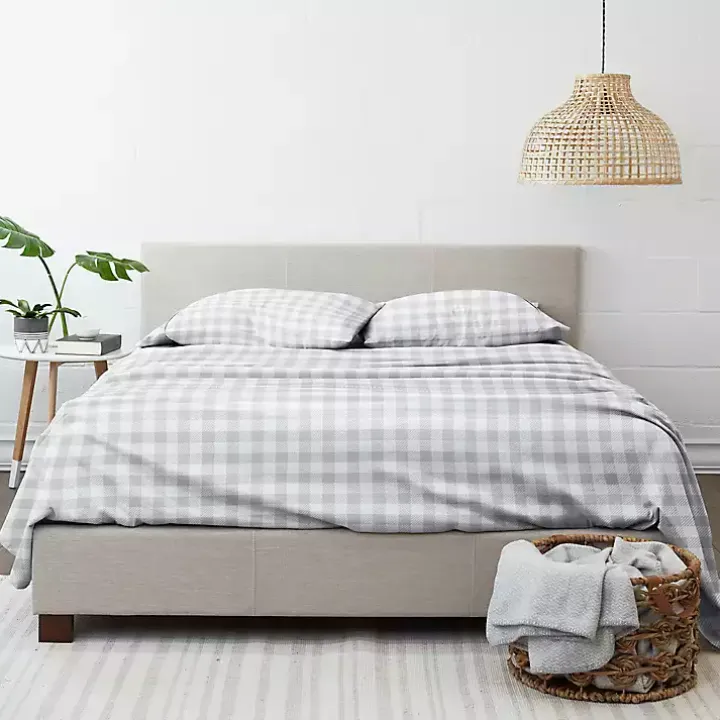 Light Gray Country Plaid 4-pc. King Bed Sheet Set