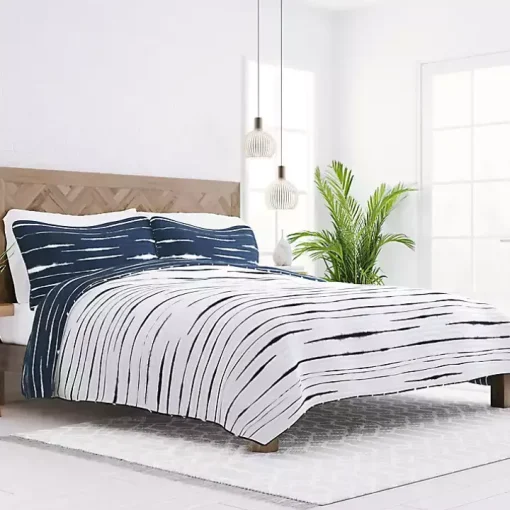Navy Linear Reversible 3-pc. Queen Quilt Set