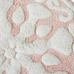 Pink Cotton Tufted Medallion Bath Mat, 25 in.