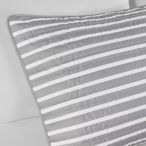 Reversible Stripes 4-pc. Twin/Twin XL Quilt Set