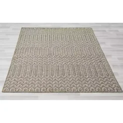 Tan Chevron Indoor/Outdoor Area Rug, 7x9