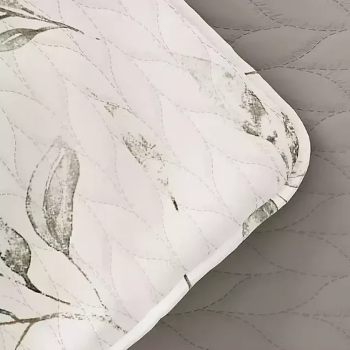 Watercolor Leaves Reversible 3-pc. King Quilt Set