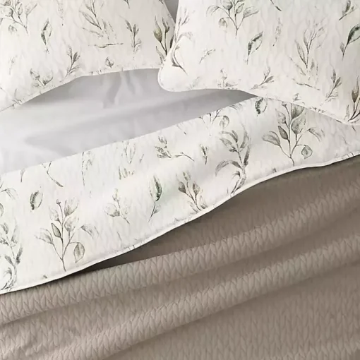 Watercolor Leaves Reversible 3-pc. King Quilt Set