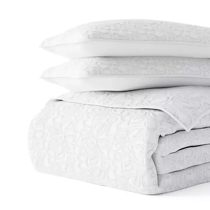 White Floral Stitch 2-pc. Twin Quilt Set