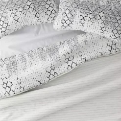 White Trellis Reversible 2-pc. Twin Quilt Set