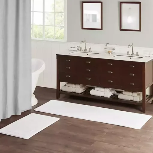 White Tufted Reversible Bath Runner