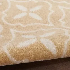 Beige & Ivory Quatrefoil Indoor/Outdoor Rug, 5x7