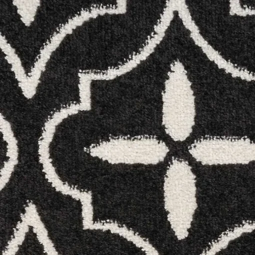 Black & Ivory Quatrefoil Indoor/Outdoor Rug, 4x6