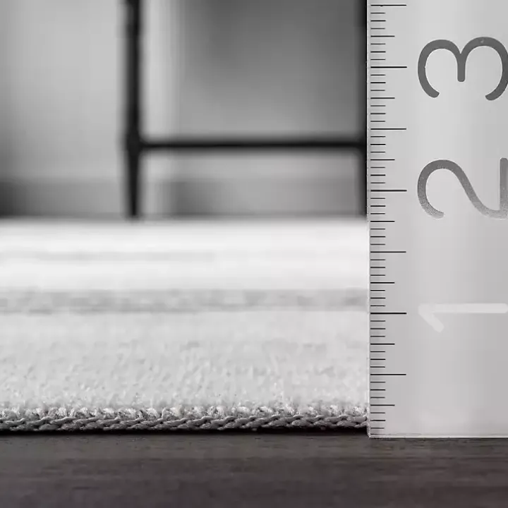 Black and Ivory Diamond Washable Area Rug, 3x5