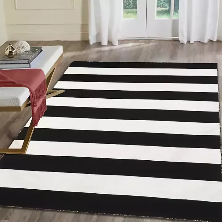 Black Cabana Stripe Indoor/Outdoor Area Rug, 8x11