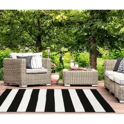 Black Cabana Stripe Indoor/Outdoor Area Rug, 5x7