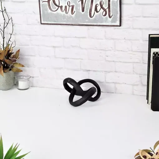 Black Infinite Abstract Knot