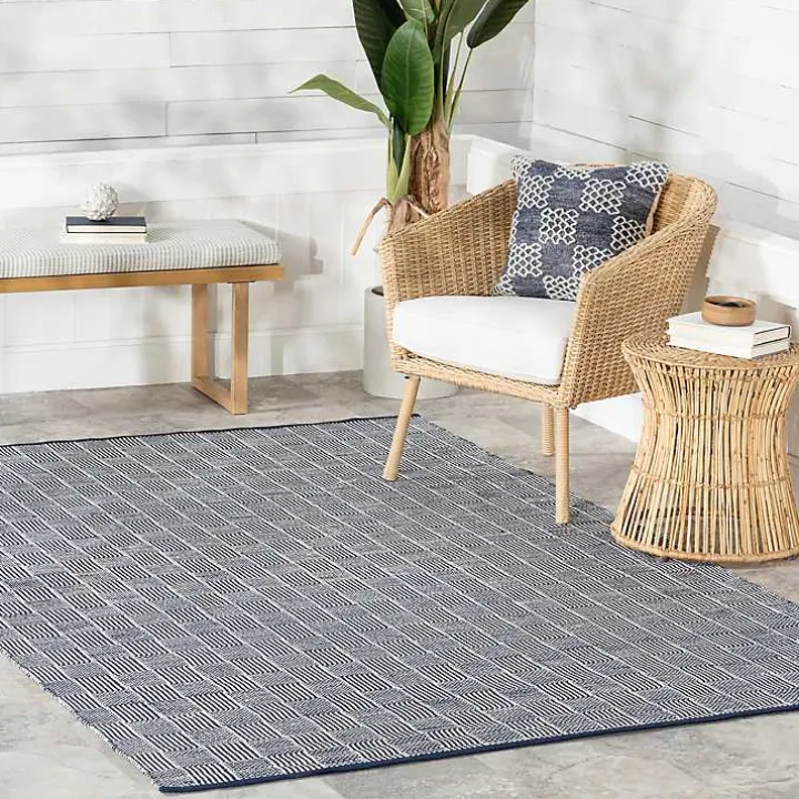 Blue & Ivory Checkered Indoor/Outdoor Rug, 4x6