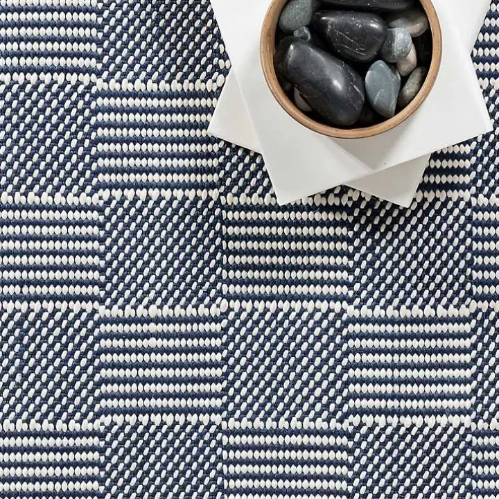 Blue & Ivory Checkered Indoor/Outdoor Rug, 5x8