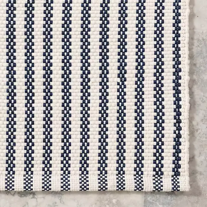 Blue & White Pinstripe Indoor/Outdoor Rug, 5x8
