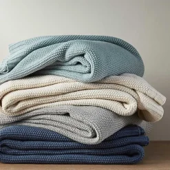Blue King Rylan Knit Blanket