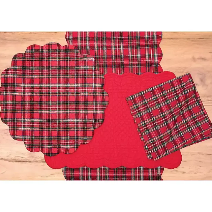 Christmas Red Plaid Scalloped Table Runner