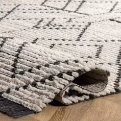 Cream Geometric Diamonds Fringed Area Rug, 7x10