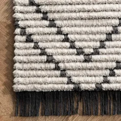 Cream Geometric Diamonds Fringed Area Rug, 7x10
