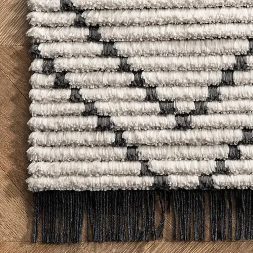 Cream Geometric Diamonds Fringed Area Rug, 7x10