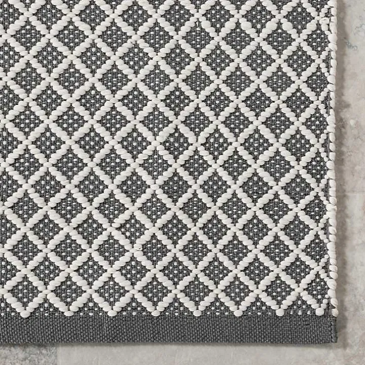 Gray & White Trellis Indoor/Outdoor Rug, 5x8