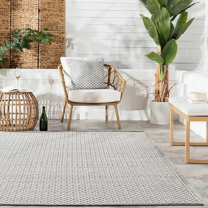 Gray & White Trellis Indoor/Outdoor Rug, 5x8
