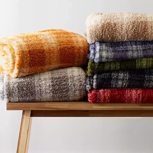 Gray Plaid Plush Throw