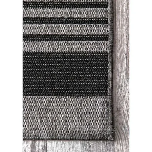 Gray Robin Stripe Outdoor Rug, 5x8