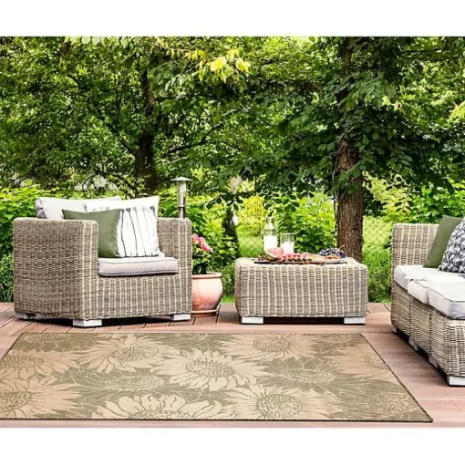 Green Floral Blooms Outdoor Area Rug, 4x7