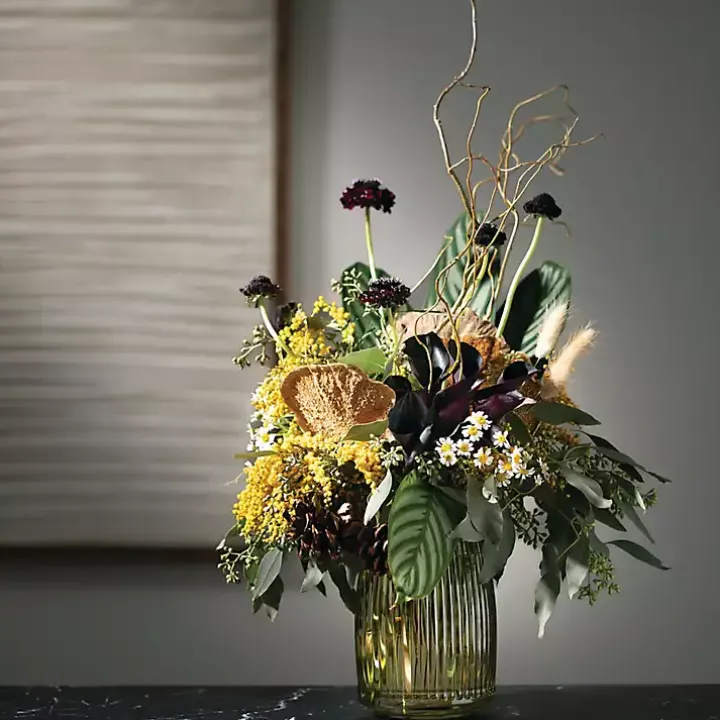 Green Round Ribbed Glass Vase