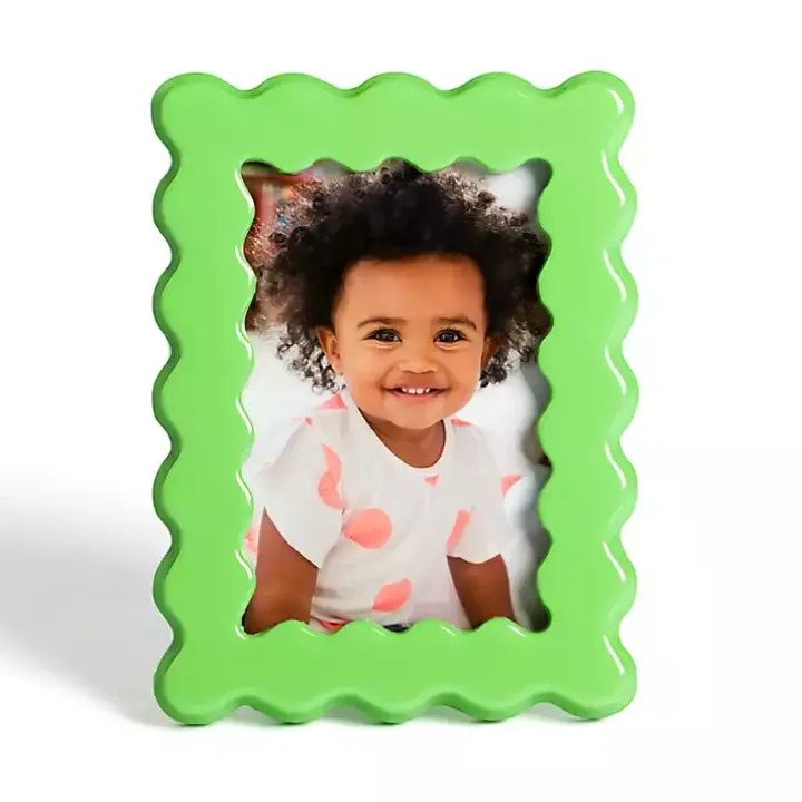 Green Wavy Layer Picture Frame, 4x6