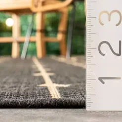Kendall Gray Vertical Teardrop Outdoor Rug, 5x8