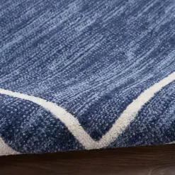 Navy Bordered Indoor/Outdoor Accent Rug, 2x4