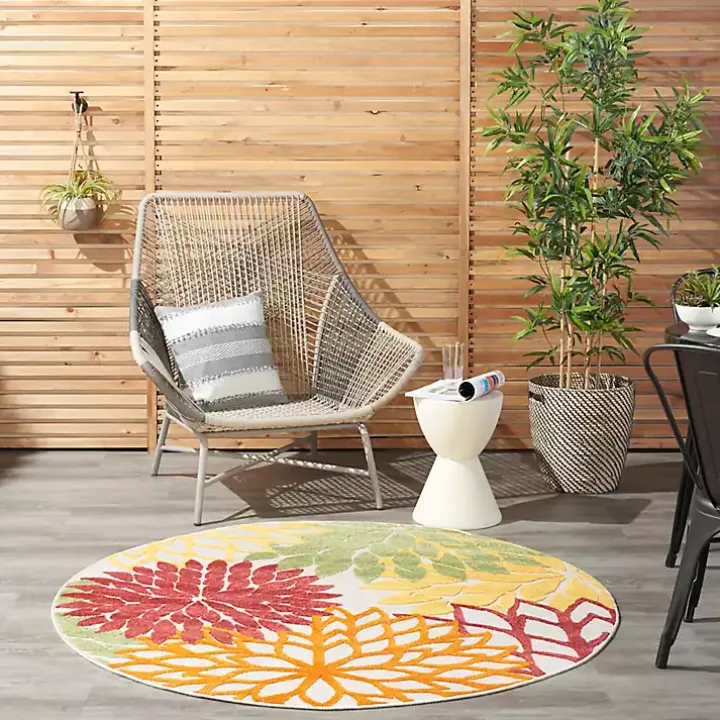 Red Floral Burst Outdoor Round Area Rug, 5 ft.