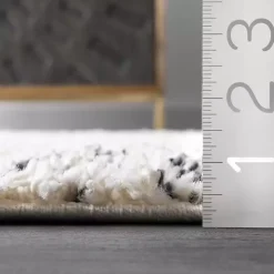 Shattered Diamonds Scarlette Area Rug, 7x10