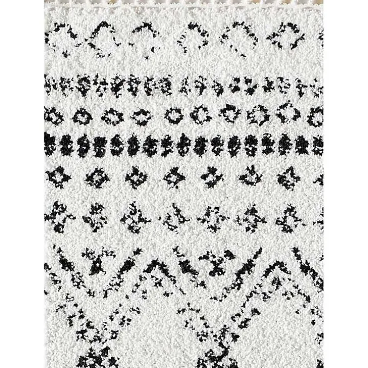 Whisper White Moon Accent Rug, 2x8