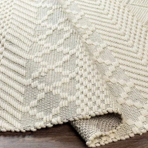 Cream Diamond Tassel Wool Area Rug, 8x10